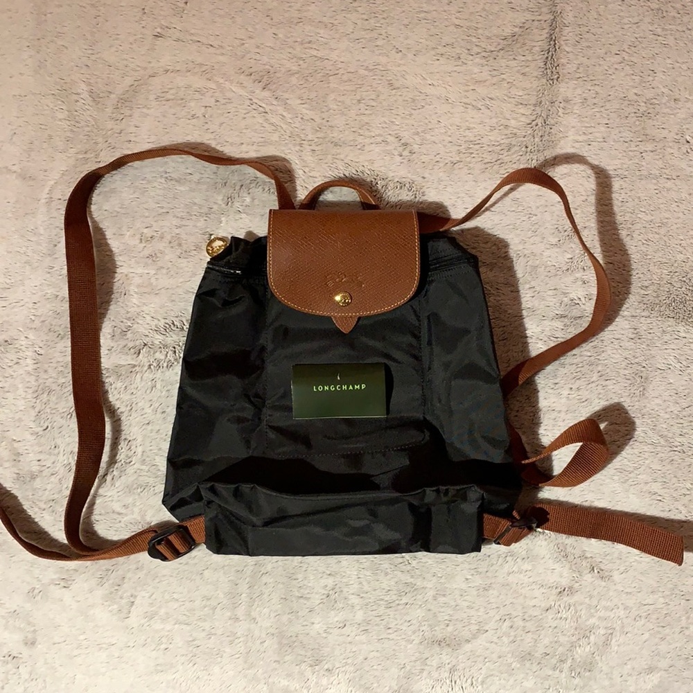 LIKE NEW Longchamp Pliage Backpack